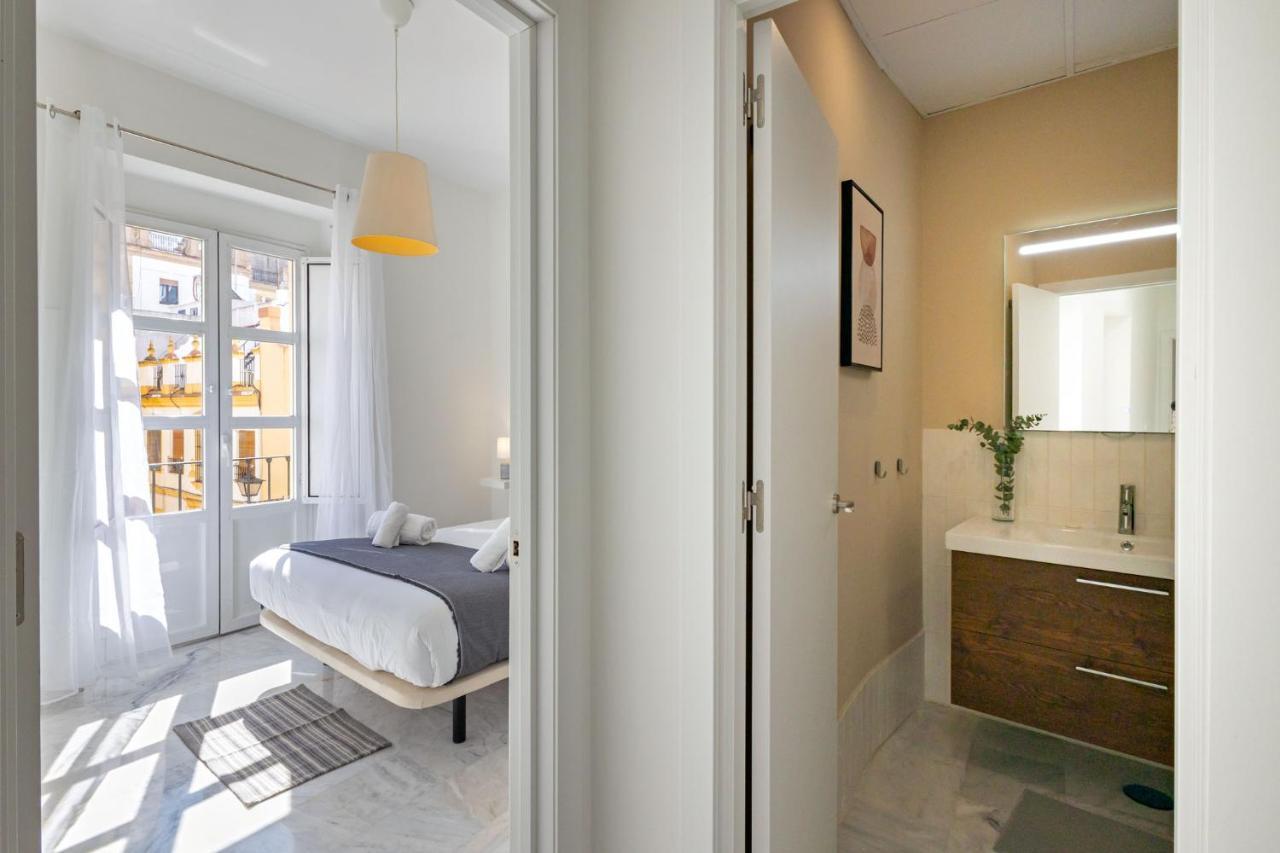 Muro City Center Suite By Valcambre Sevilla Kültér fotó